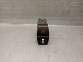 Replacement hazard warning switch for BMW 2 Active Tourer (F45) 218 D OEM IAM reference 61319354186 3474020204