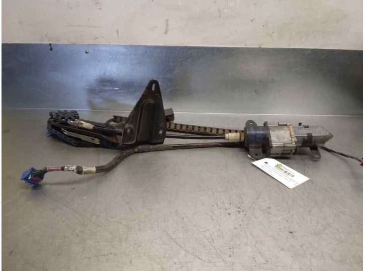 Recambio de motor cierre centralizado trasero izquierdo para chrysler voyager (rg) 2.5 crd cat referencia OEM IAM 7746804602 