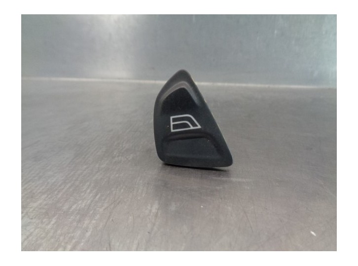 Recambio de mando elevalunas delantero derecho para ford ka (ccu) 1.2 8v cat referencia OEM IAM E30583 1571470 