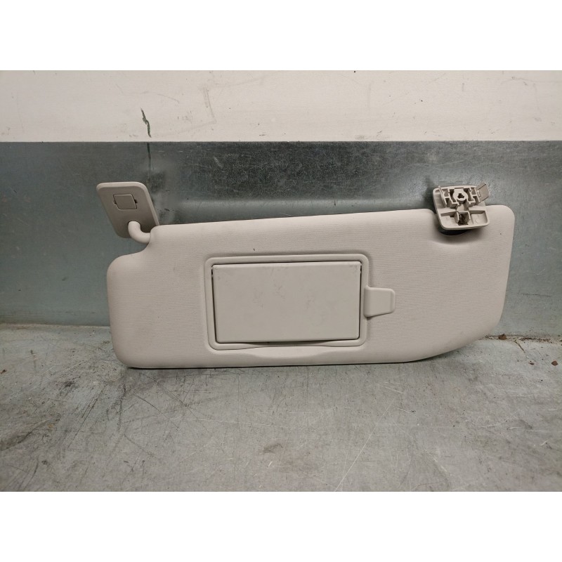 Recambio de parasol izquierdo para citroën c3 iii (sx) 1.2 vti 82 referencia OEM IAM 96738898BJ 96738898BJ 