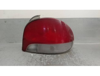 PILOTO TRASERO DERECHO 9240222520 5 PUERTAS