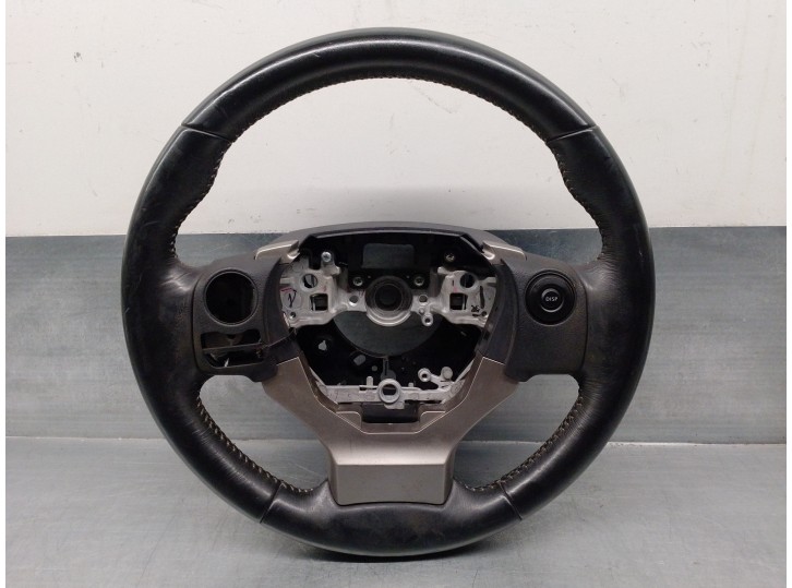 Recambio de volante para lexus ct 200h referencia OEM IAM 4510076100C4  