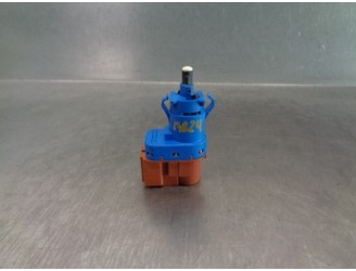 Recambio de interruptor para ford ka (ccu) 1.2 8v cat referencia OEM IAM 50512681 