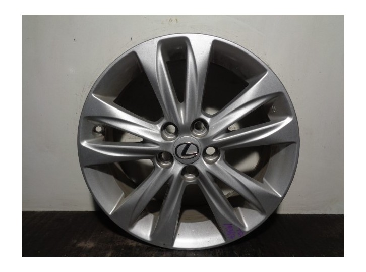 Recambio de llanta para lexus ct 200h referencia OEM IAM 4261176140 R16X6J45 