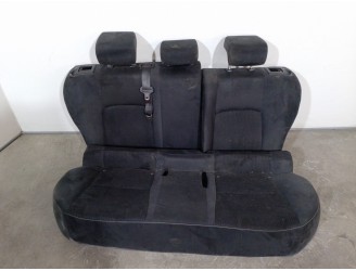 Recambio de asientos traseros para lexus ct 200h referencia OEM IAM 4894348 TELA NEGRA 5 PUERTAS