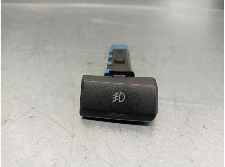 Recambio de mando para ssangyong rodius 2.7 turbodiesel cat referencia OEM IAM 202008020  