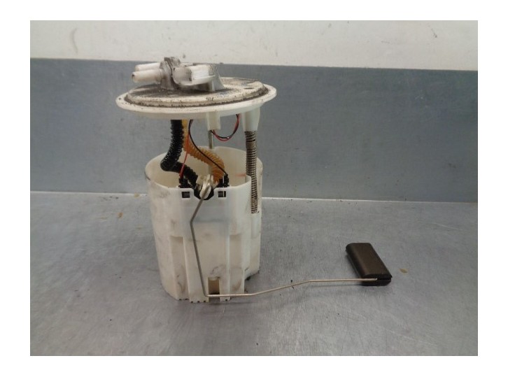 Recambio de aforador para renault scenic iii 1.5 dci diesel fap referencia OEM IAM 172020033R 