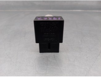 Recambio de rele para lexus ct 200h referencia OEM IAM 895A147010 0618001011 DENSO