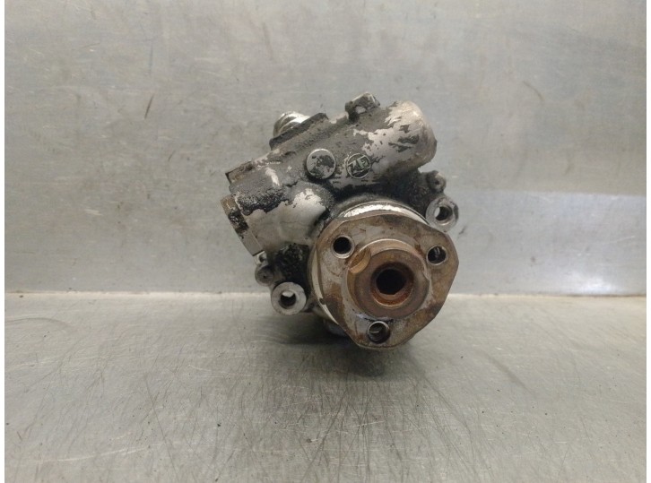Replacement power steering pump for Seat Ibiza (6K1) 1.9 TDi OEM IAM reference 6N0145157 6N0145157 