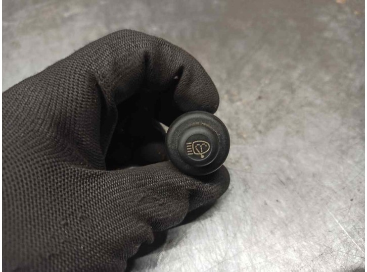 Recambio de mando para lada niva ( 2121 / 21213 / 21214 / 21215 ) 1.6 cat referencia OEM IAM 28023710  