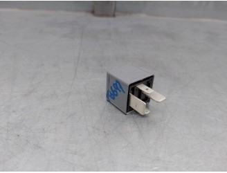 Recambio de rele para audi a6 berlina (4b2) referencia OEM IAM 8D0951253 