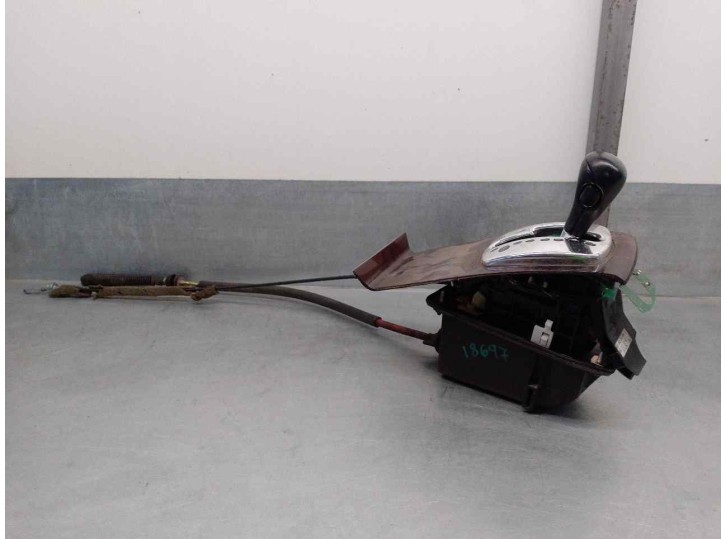 Recambio de palanca cambio para audi a6 berlina (4b2) referencia OEM IAM 4D0460144504 4B0713111AJ 