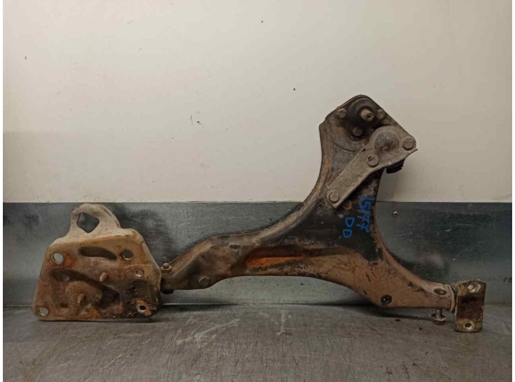 Replacement front right lower suspension arm for Lancia Delta 1.3 OEM IAM reference 