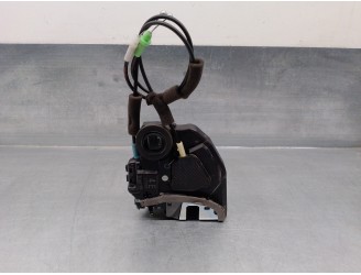 Recambio de cerradura puerta trasera derecha para lexus ct 200h referencia OEM IAM 6905033131 4 PINES 5 PUERTAS