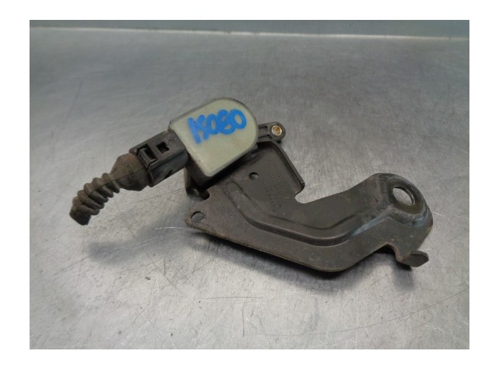 Recambio de sensor para audi a6 berlina (4f2) 3.0 tdi quattro (165kw) referencia OEM IAM 4F0616571K 