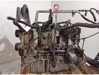 Recambio de bloque para volvo s60 berlina d5 referencia OEM IAM 8642831A 