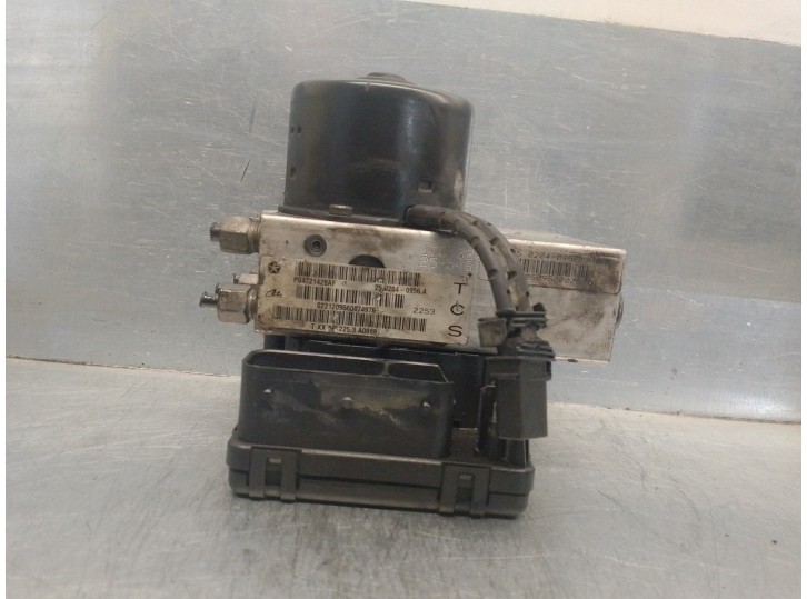 Recambio de abs para chrysler voyager (rg) 2.8 crd cat referencia OEM IAM 25020409564 25020409573 ATE