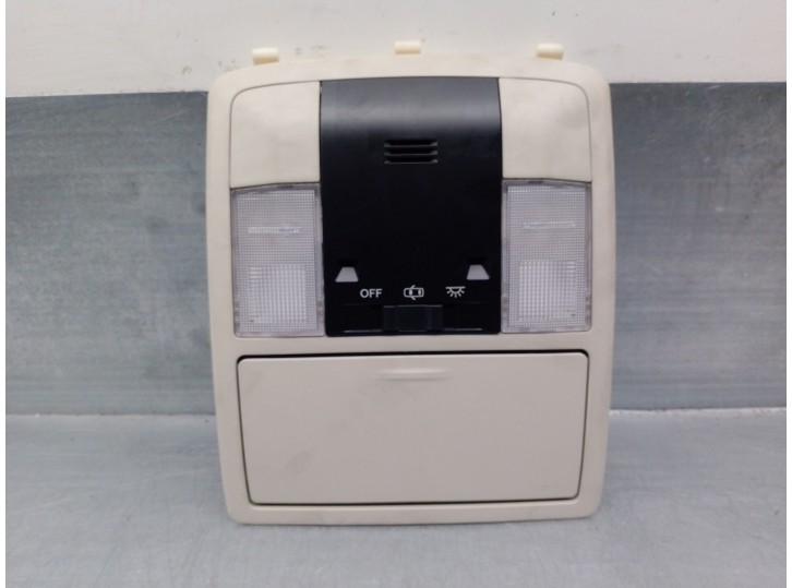 Recambio de luz interior para lexus ct 200h referencia OEM IAM 1D111140G 8126076030A0 