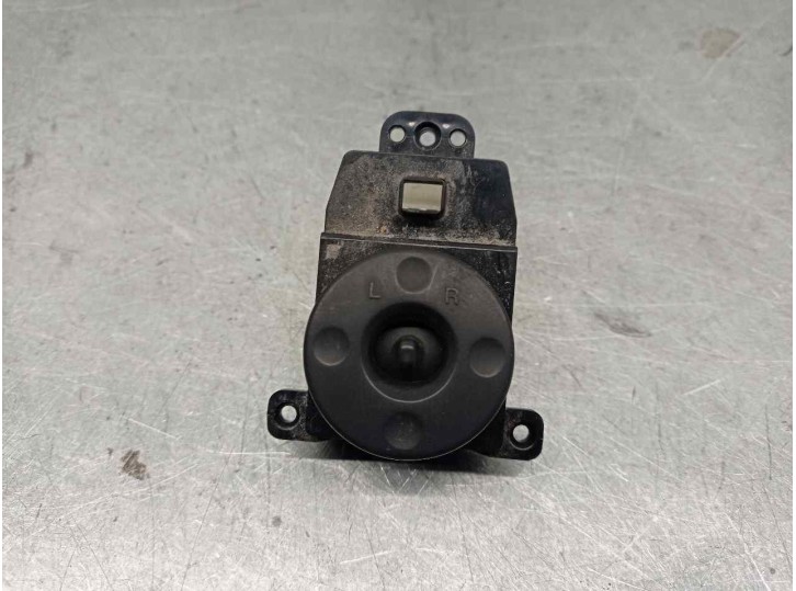 Recambio de mando retrovisor para kia carens (un) 2.0 crdi referencia OEM IAM 202005064  