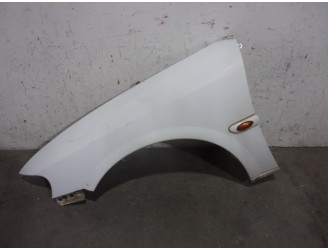 Replacement front left fender for Opel Vectra B saloon 1.6 16V OEM IAM reference 1101028 WHITE 