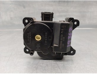 Recambio de motor apertura trampillas climatizador para lexus ct 200h referencia OEM IAM 0638000172 DENSO