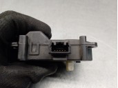 Recambio de motor apertura trampillas climatizador para lexus ct 200h referencia OEM IAM 0638000172  DENSO