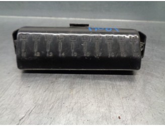 Recambio de caja reles / fusibles para lada niva ( 2121 / 21213 / 21214 / 21215 ) 1.6 cat referencia OEM IAM   