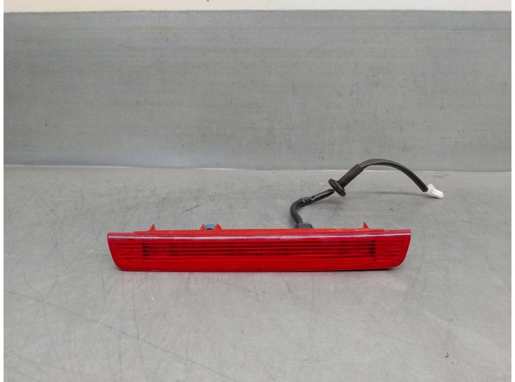 Recambio de luz central de freno para nissan qashqai (j11) 1.2 16v cat referencia OEM IAM 265904EA0A  