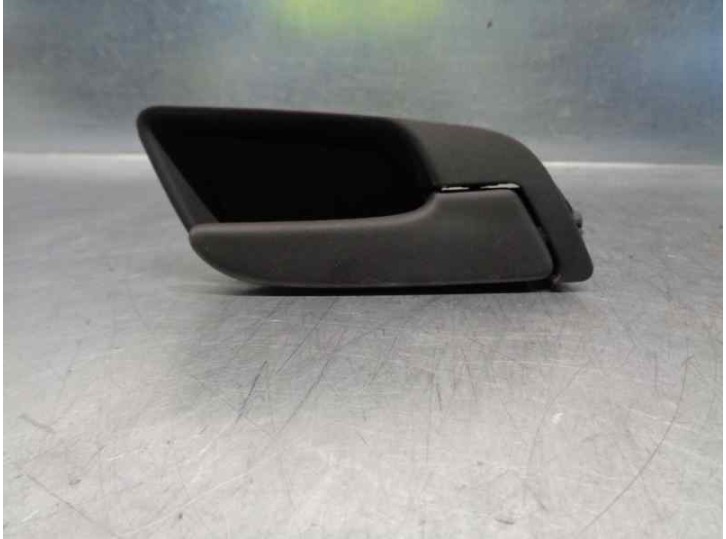 Recambio de maneta interior trasera derecha para chevrolet aveo 1.2 cat referencia OEM IAM 13502150  