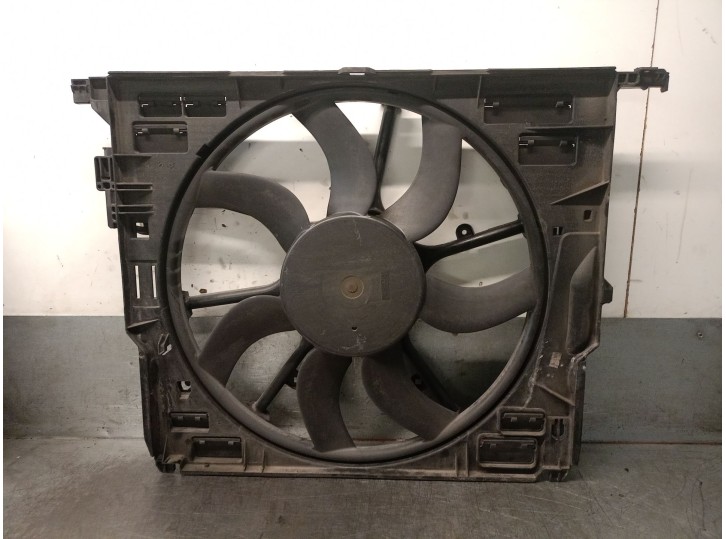 Recambio de electroventilador para bmw 5 (f10) 530 d referencia OEM IAM 17899010 17428509740 