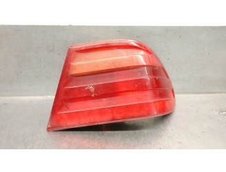 Recambio de piloto trasero derecho para mercedes-benz clase e (w210) e 300 turbo-d (210.025) referencia OEM IAM A2108204464 A210