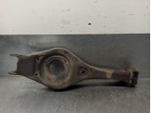 Recambio de brazo suspension inferior trasero derecho para hyundai i30 1.4 cat referencia OEM IAM 552102H100  