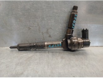 Replacement injector for Opel Astra H saloon 1.7 16V CDTi CAT (Z 17 DTL / LRB) OEM IAM reference 0445110174 0445110174 BOSCH