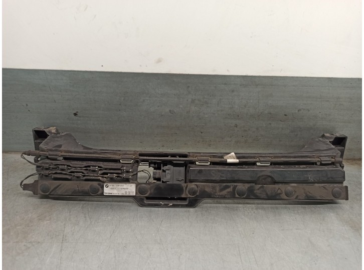 Replacement front panel for BMW 2 Series Gran Tourer (F46) 2.0 16v turbodiesel OEM IAM reference 61357391042 935416 BROSE