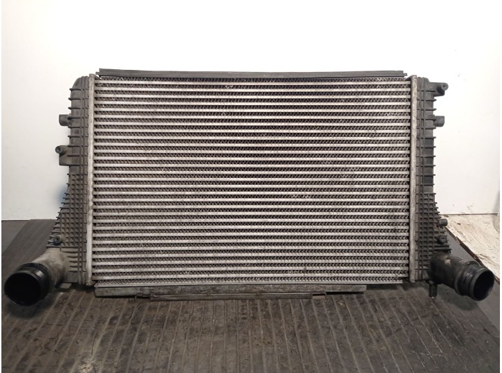 Recambio de intercooler para seat leon (1p1) 1.6 tdi referencia OEM IAM 1K0145803AF 1K0145803R 1800BD05 DELPHI