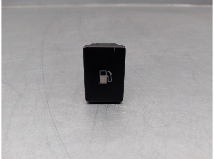 Recambio de mando para lexus ct 200h referencia OEM IAM 8484176011 15A925 