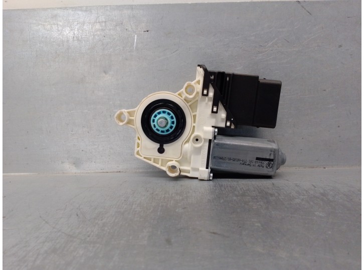 Recambio de motor elevalunas trasero derecho para volkswagen touran (1t1) 2.0 tdi referencia OEM IAM 1K0959704E 18 PINES 5 PUERT