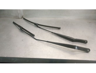 Recambio de brazo limpia delantero derecho para volkswagen caddy alltrack iv furgoneta/monovolumen (saa) 2.0 tdi 4motion referen