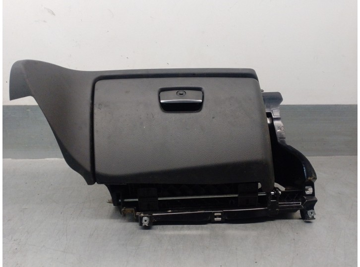 Recambio de guantera para bmw serie 1 cabrio (e88) 2.0 turbodiesel cat referencia OEM IAM 51169126832 