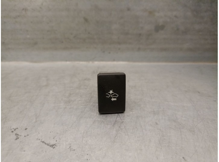 Recambio de interruptor para toyota yaris (_p13_) 1.5 hybrid (nhp130_) referencia OEM IAM 15B424  