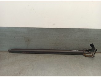 Replacement tailgate / boot lid struts for BMW Series 2 Gran Tourer (F46) 2.0 16V Turbodiesel OEM IAM reference 7365979 