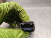 Recambio de interruptor para toyota yaris (_p13_) 1.5 hybrid (nhp130_) referencia OEM IAM 15E044  