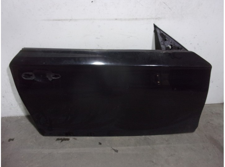 Replacement front right door for BMW 1 Series Cabrio (E88) 2.0 turbodiesel cat OEM IAM reference 41515A2A378 BLACK 2 DOORS
