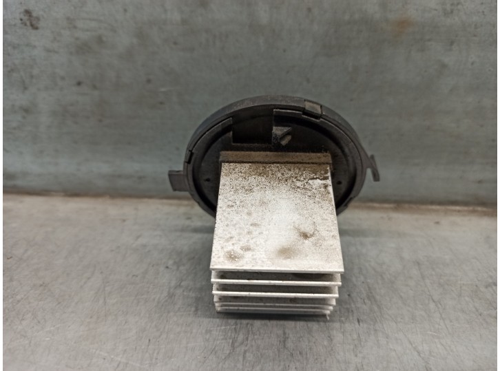 Replacement heater resistor for Mazda CX-5 2.2 turbodiesel cat OEM IAM reference KD47A034528 