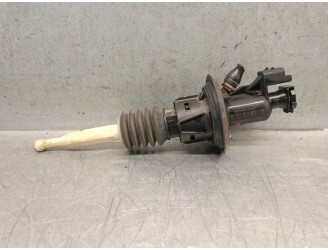 Recambio de bomba embrague para opel vivaro c furgoneta (k0) 1.5 referencia OEM IAM 9809425480 9809425480 