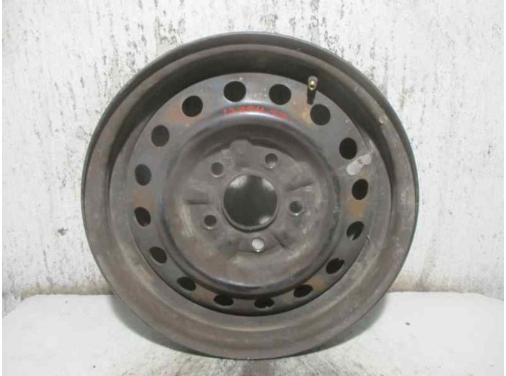 Recambio de llanta para nissan serena (c23m) 2.3 slx diesel referencia OEM IAM 403007C900 R146JX14CHET40 HIERRO