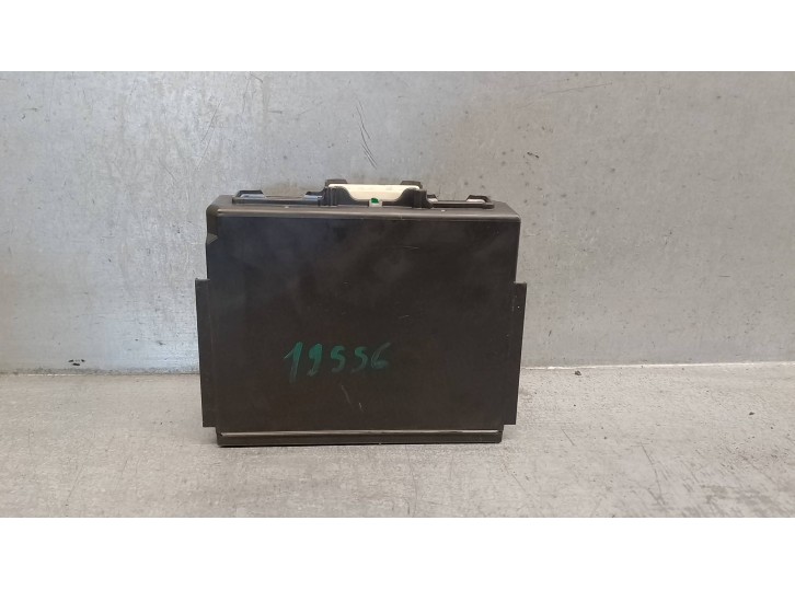 Recambio de modulo electronico para mazda cx-5 2.2 turbodiesel cat referencia OEM IAM KD45675X0C  BCM