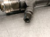Replacement injector for Toyota Avensis Saloon (T25) 2.0 turbodiesel cat OEM IAM reference 236700G010 DENSO