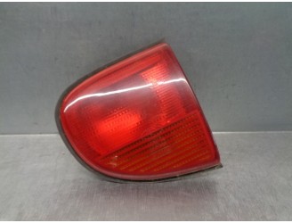 Recambio de piloto trasero derecho para ford escort berlina/turnier 1.6 16v cat referencia OEM IAM 93AG15K258 DE PORTON 5 PUERTA