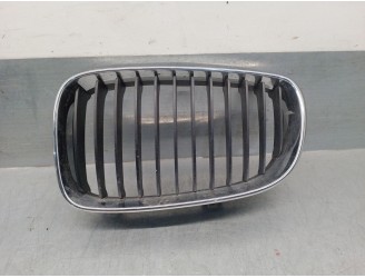 Recambio de rejilla delantera para bmw serie 1 cabrio (e88) 2.0 turbodiesel cat referencia OEM IAM 51137322209 IZQUIERDA 